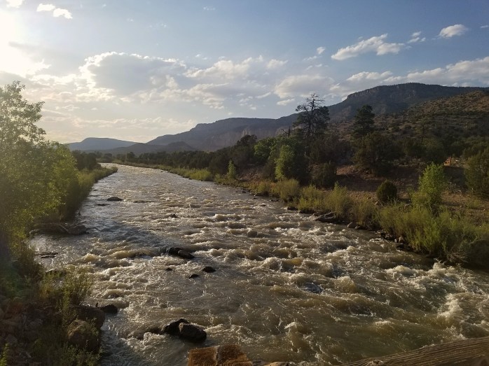 Fotor_152760125365475